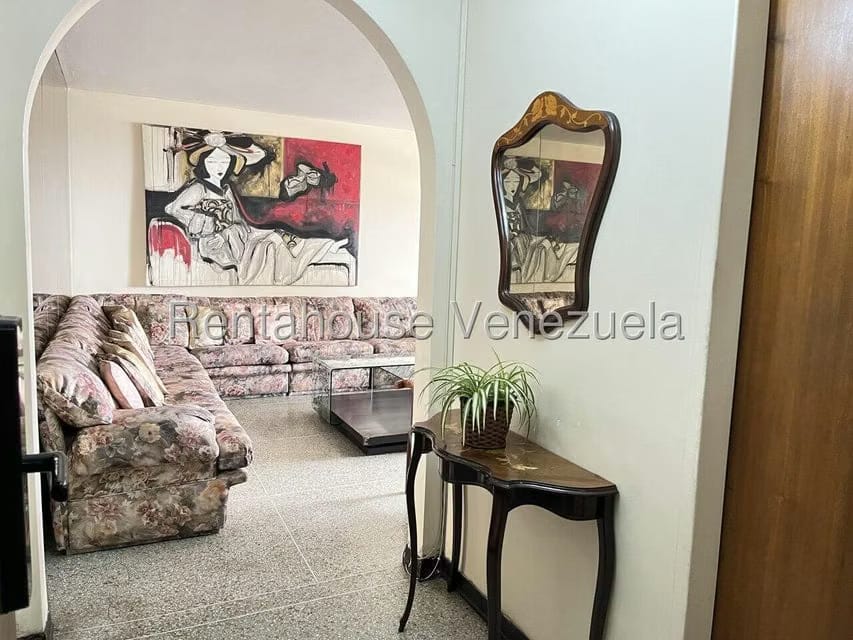Apartamento (1 Nivel) en Venta en Colinas de Bello Monte, Distrito Metropolitano - 11