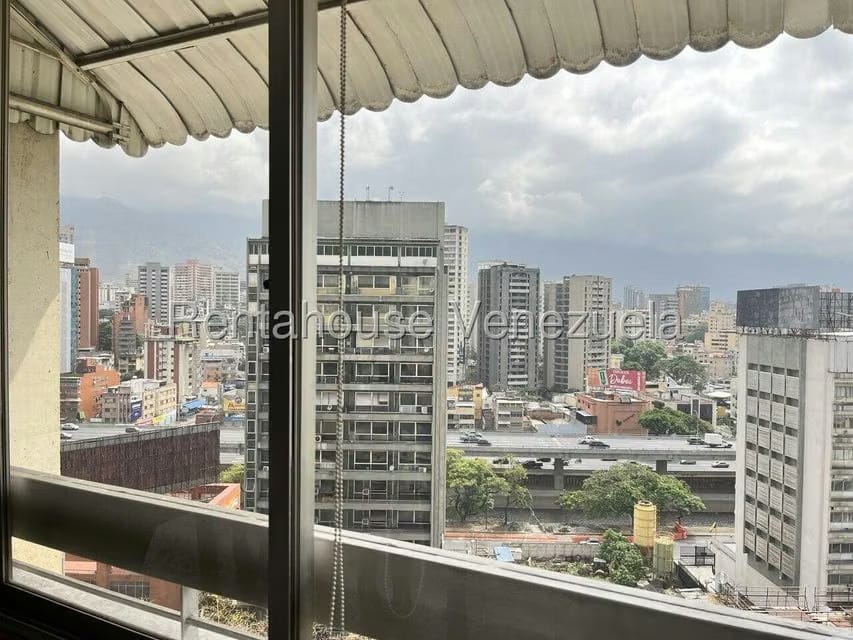 Apartamento (1 Nivel) en Venta en Colinas de Bello Monte, Distrito Metropolitano - 17
