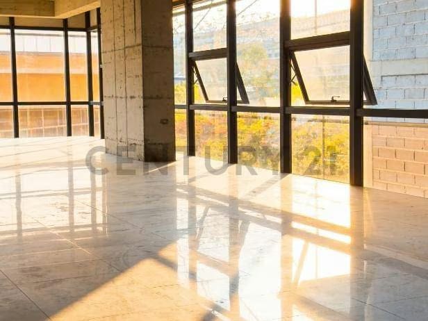 Oficina en Alquiler en la Torre Guayana Las Mercedes - 5