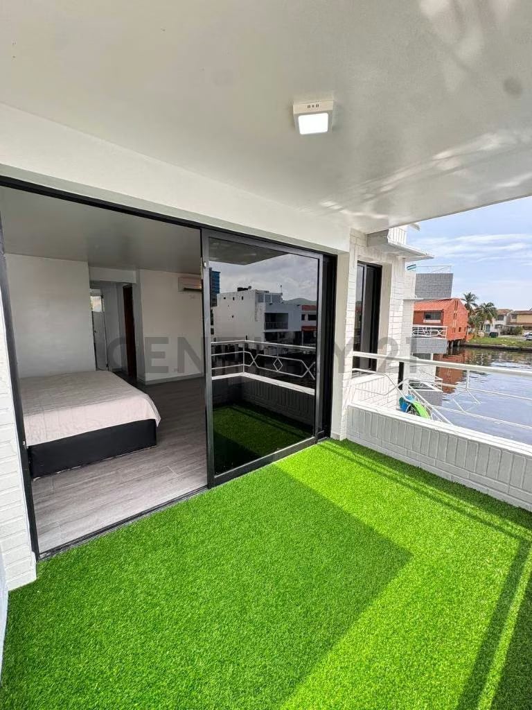 En venta amplia casas bote b - 11