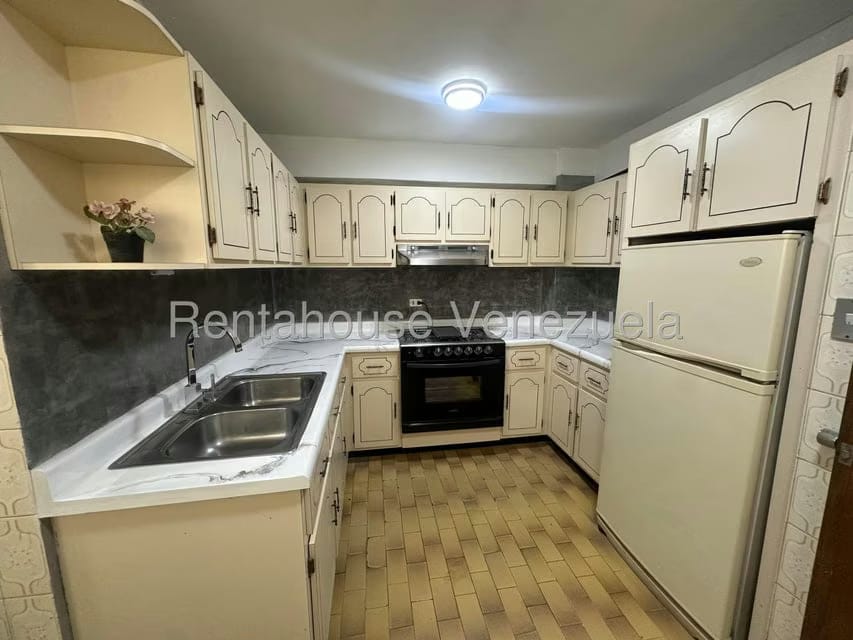 Apartamento (1 Nivel) en Venta en La Urbina, Distrito Metropolitano - 14