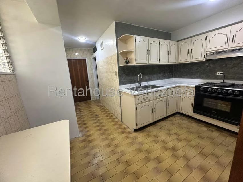 Apartamento (1 Nivel) en Venta en La Urbina, Distrito Metropolitano - 15