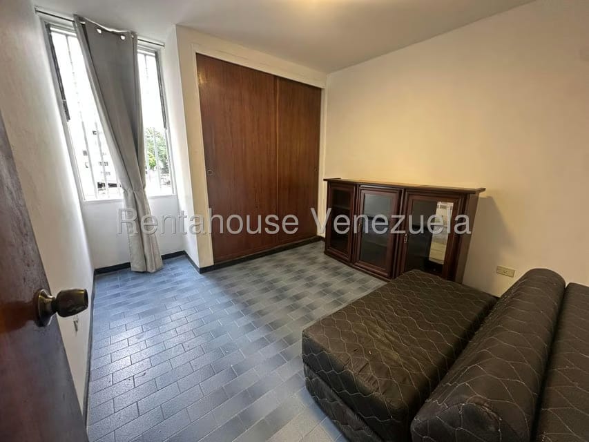 Apartamento (1 Nivel) en Venta en La Urbina, Distrito Metropolitano - 25
