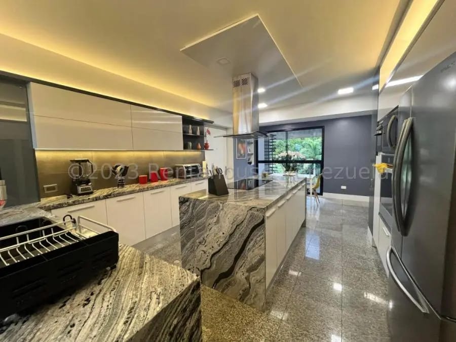 Apartamento en Alquiler en Los Palos Grandes Caracas