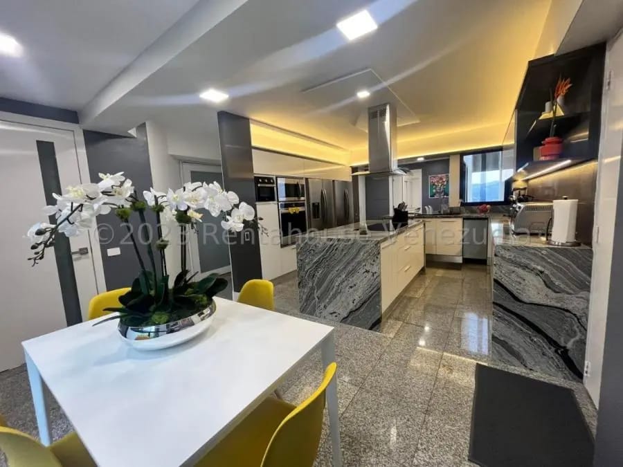 Apartamento en Alquiler en Los Palos Grandes Caracas - 18
