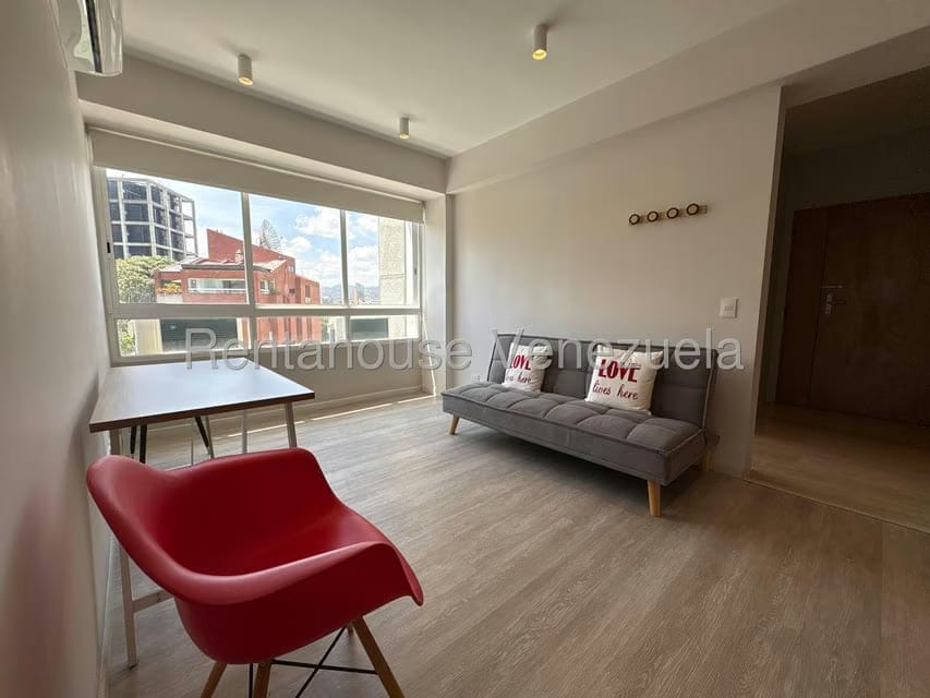 Apartamento (1 Nivel) en Alquiler en La Castellana, Distrito Metropolitano - 35