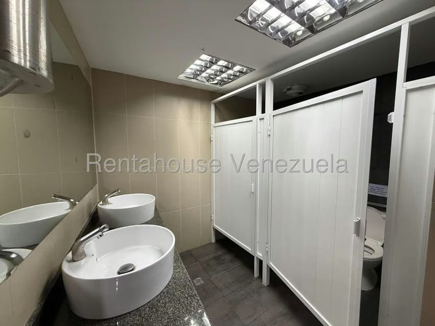 Negocios y Empresas (Medicina y Salud) en Venta en Los Salias, Miranda - 30