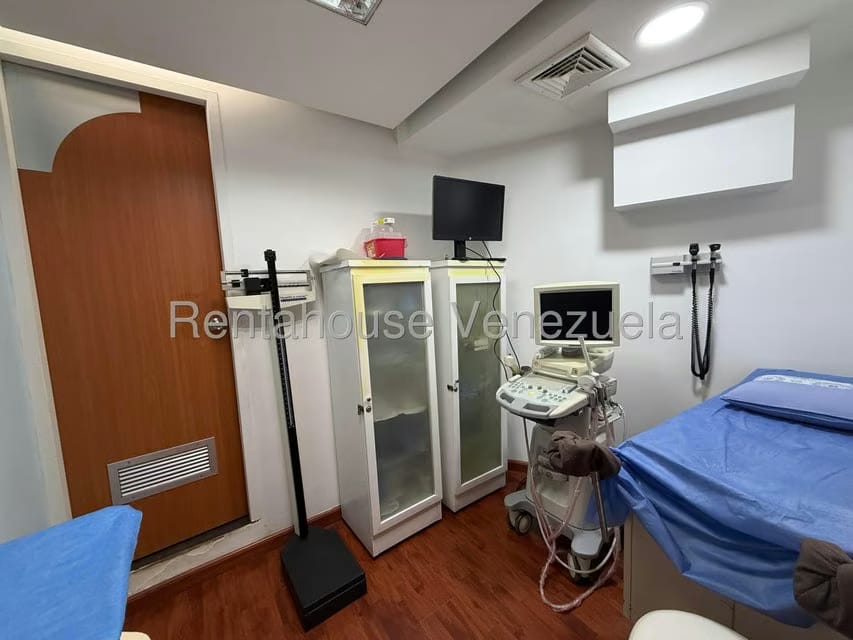 Negocios y Empresas (Medicina y Salud) en Venta en Los Salias, Miranda - 57