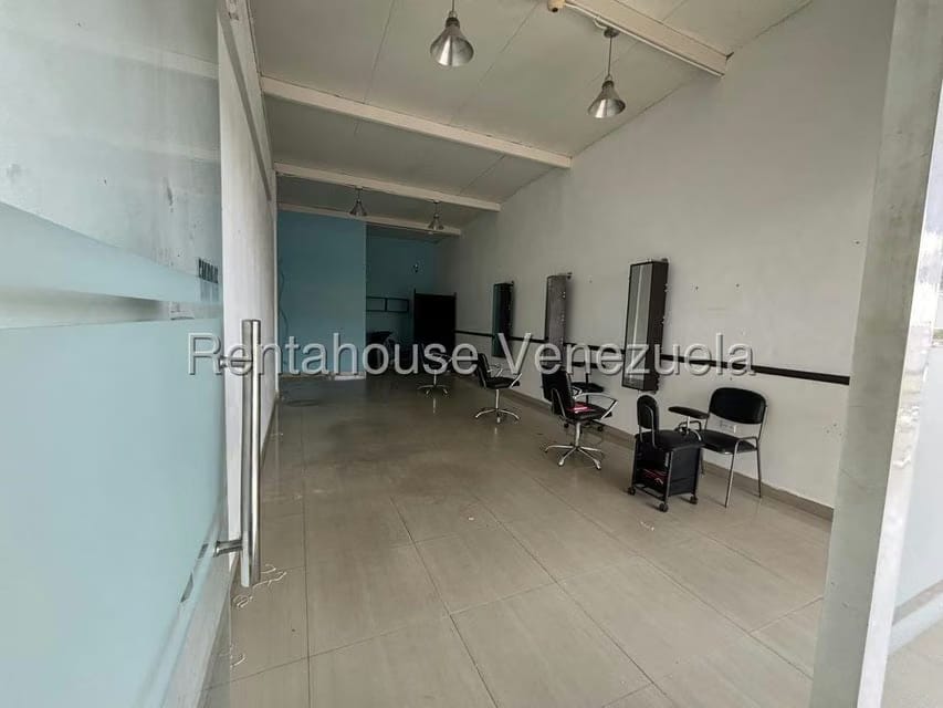 Comercial (Local Comercial) en Alquiler en Centro, Portuguesa - 2