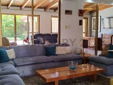 Amplia Casa equipada y amoblada en una excelente zona, - 3