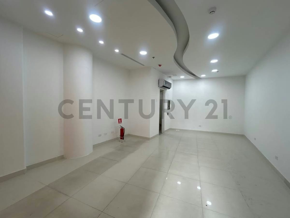 LOCAL EN ALQUILER SAN IGNACIO - 2