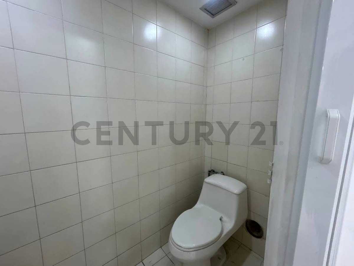 LOCAL EN ALQUILER SAN IGNACIO - 5