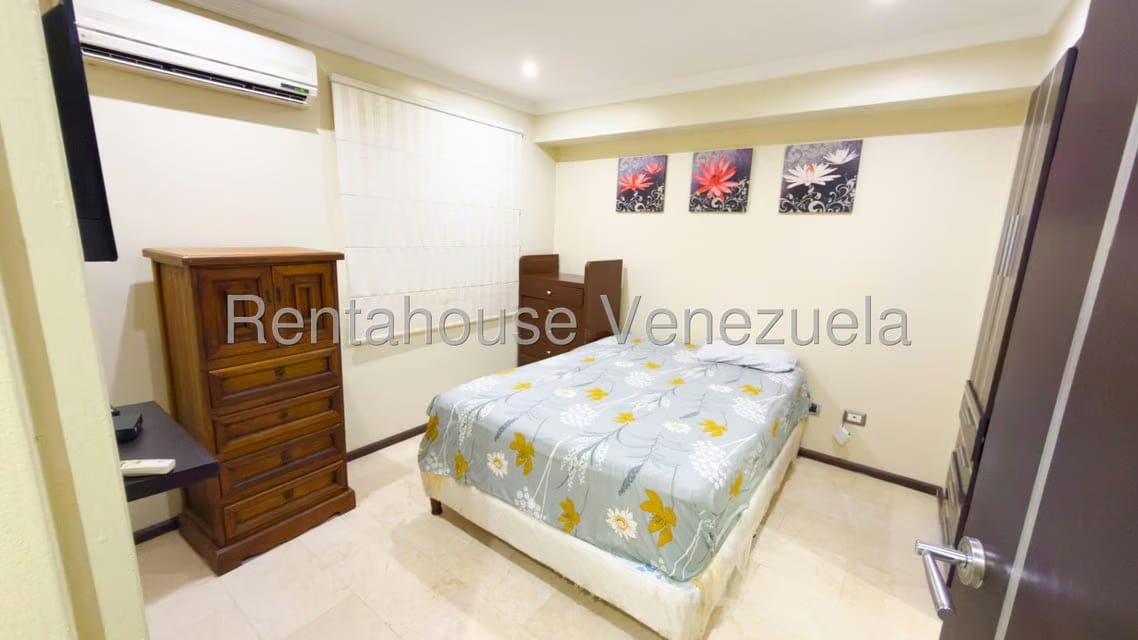 Apartamento (1 Nivel) en Venta en San Bernardino, Distrito Metropolitano - 10