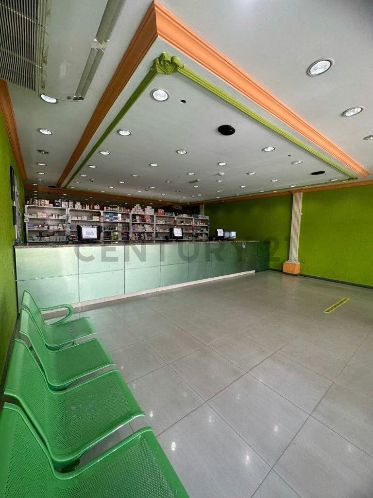 LOCAL COMERCIAL CENTRO DE PUERTO LA CRUZ - 2