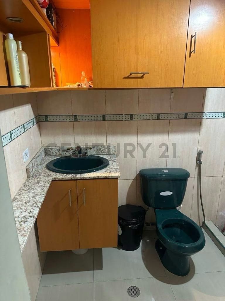 LOCAL COMERCIAL CENTRO DE PUERTO LA CRUZ - 7