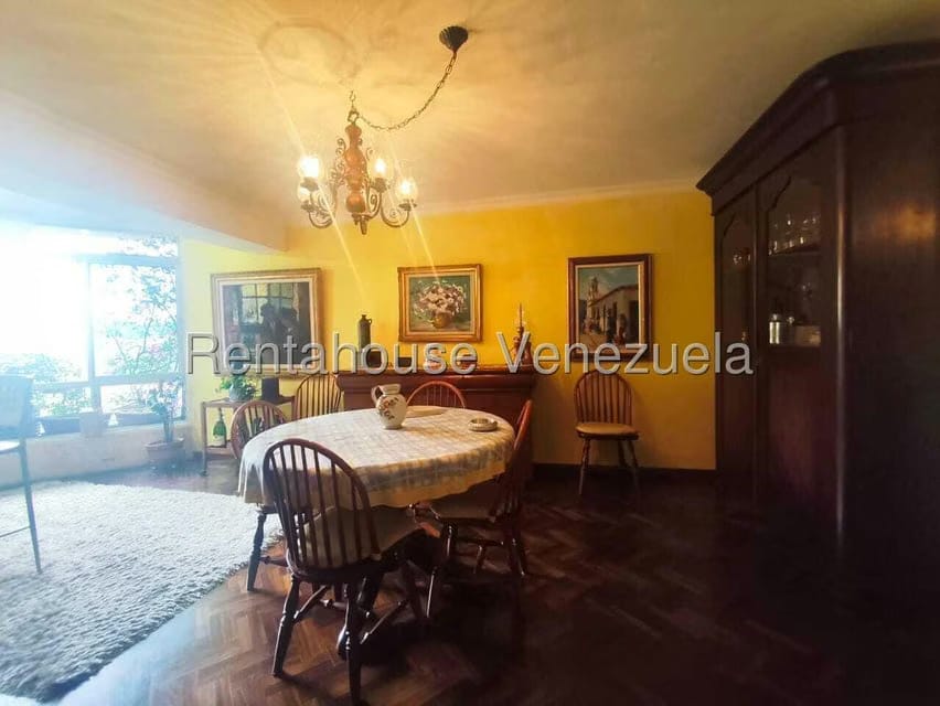 Apartamento (1 Nivel) en Venta en Prados del Este, Distrito Metropolitano - 36