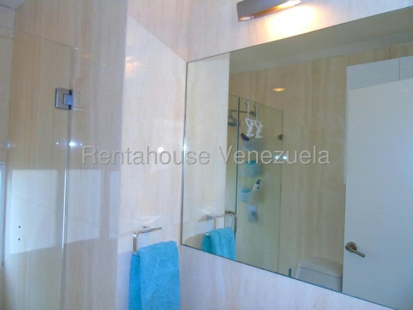 Apartamento (1 Nivel) en Venta en Alta Florida, Distrito Metropolitano - 32