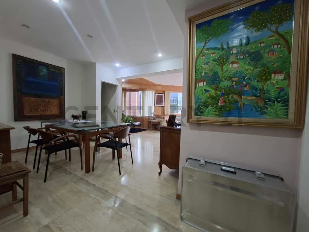 En Alquiler: Apartamento en Sebucán, Caracas, con Vista al Ávila. Calle Cerrada - 4