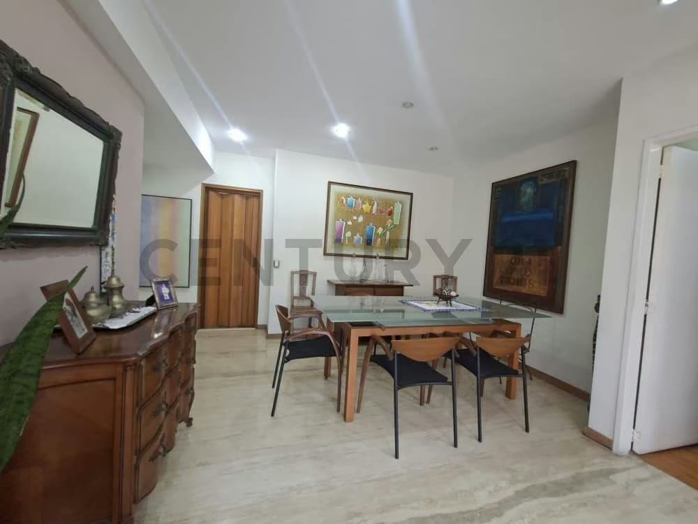 En Alquiler: Apartamento en Sebucán, Caracas, con Vista al Ávila. Calle Cerrada - 5
