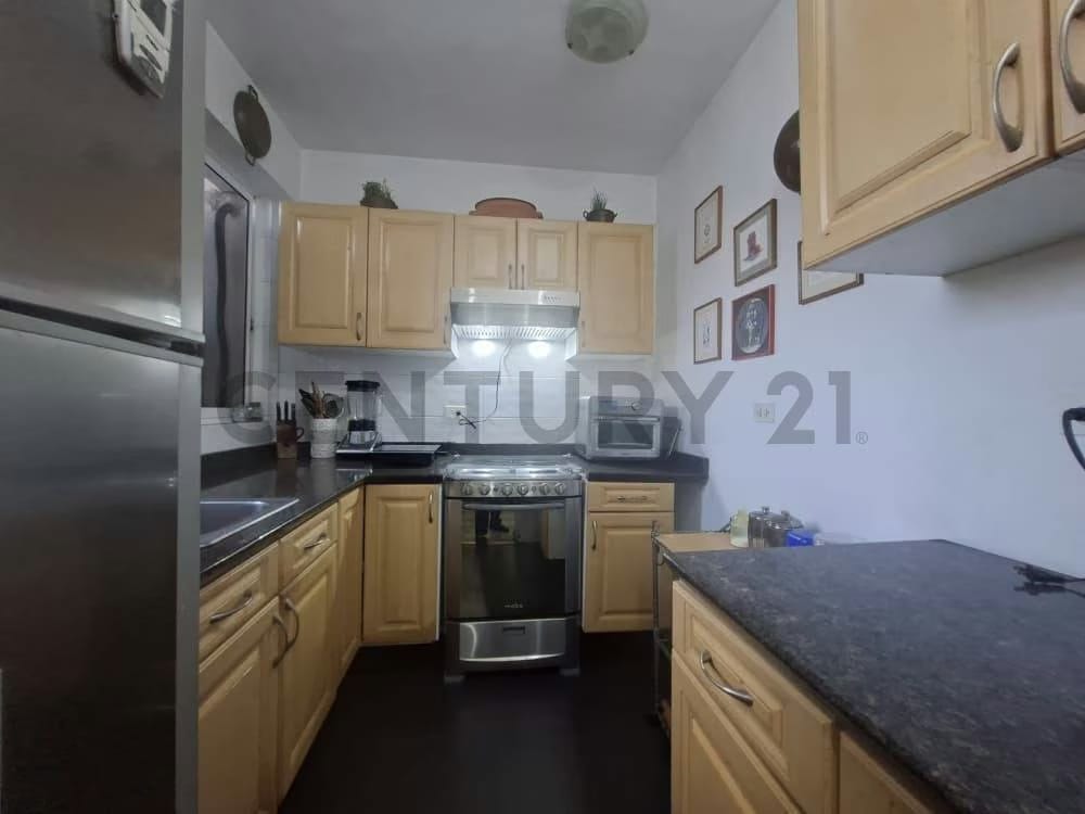 En Alquiler: Apartamento en Sebucán, Caracas, con Vista al Ávila. Calle Cerrada - 6