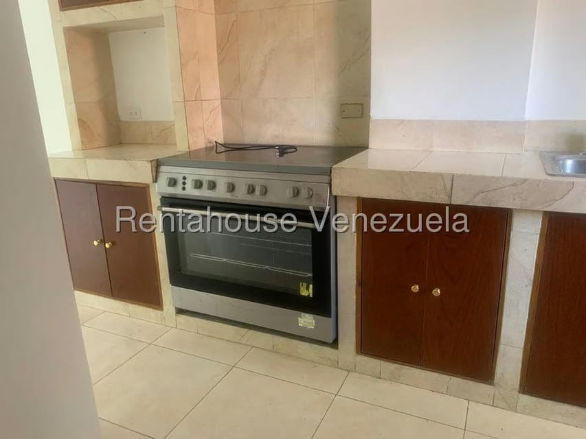 Apartamento (Duplex) en Alquiler en Mampote, Miranda - 2
