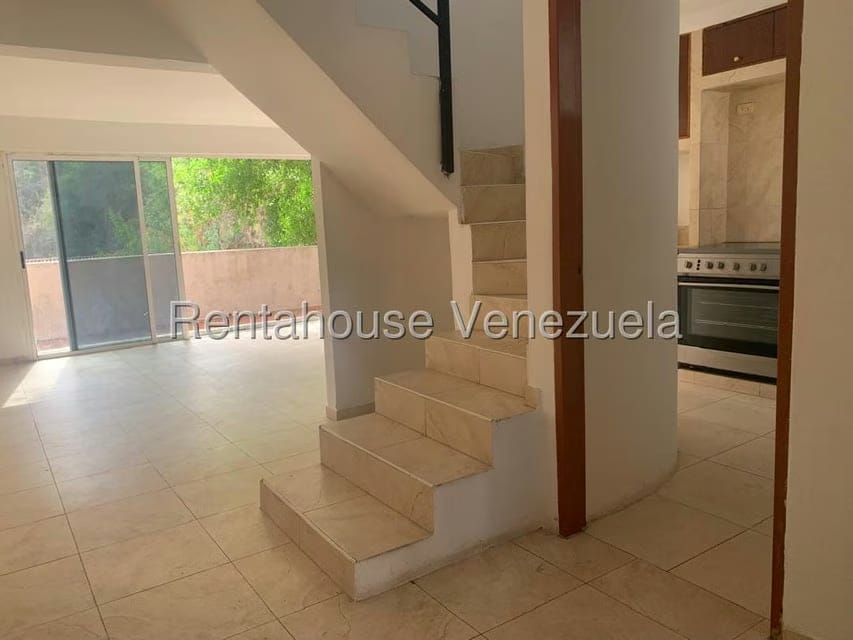 Apartamento (Duplex) en Alquiler en Mampote, Miranda - 6