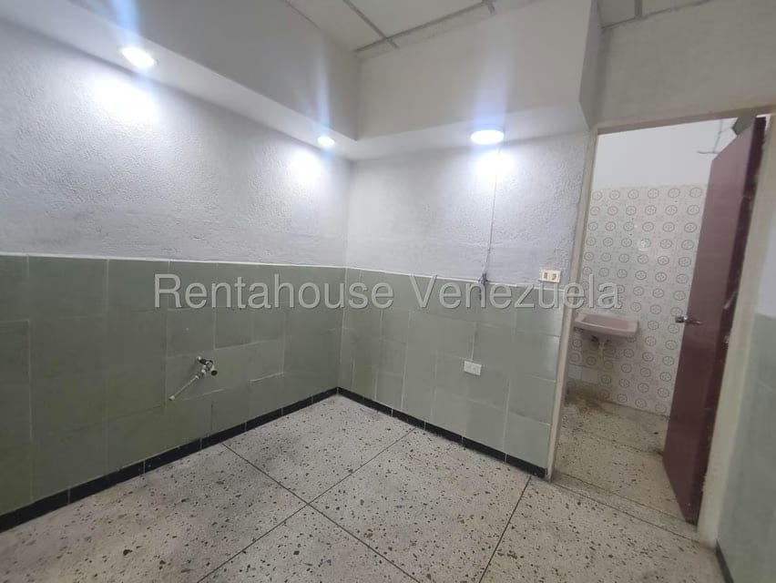 Comercial (Local Comercial) en Alquiler en San Ignacio, Aragua - 4