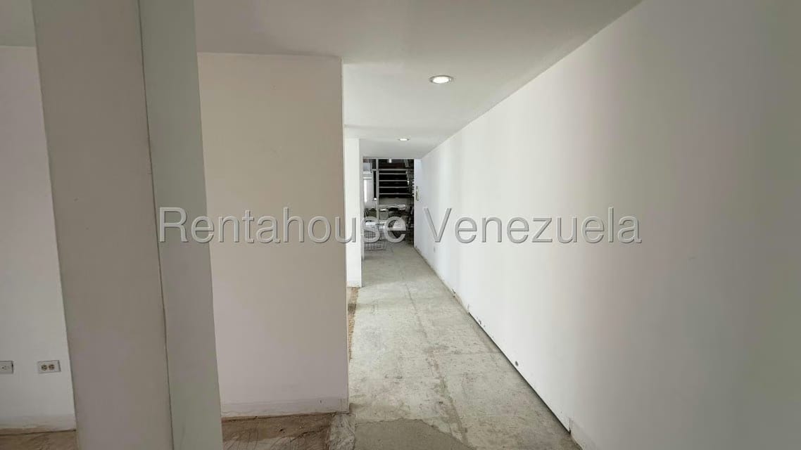 Comercial (Oficina) en Alquiler en Prados del Este, Distrito Metropolitano - 15