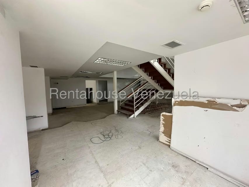 Comercial (Oficina) en Alquiler en Prados del Este, Distrito Metropolitano - 3