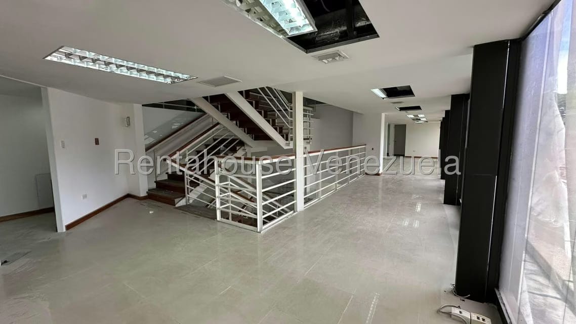 Comercial (Oficina) en Alquiler en Prados del Este, Distrito Metropolitano - 21