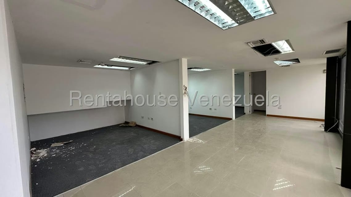 Comercial (Oficina) en Alquiler en Prados del Este, Distrito Metropolitano - 22