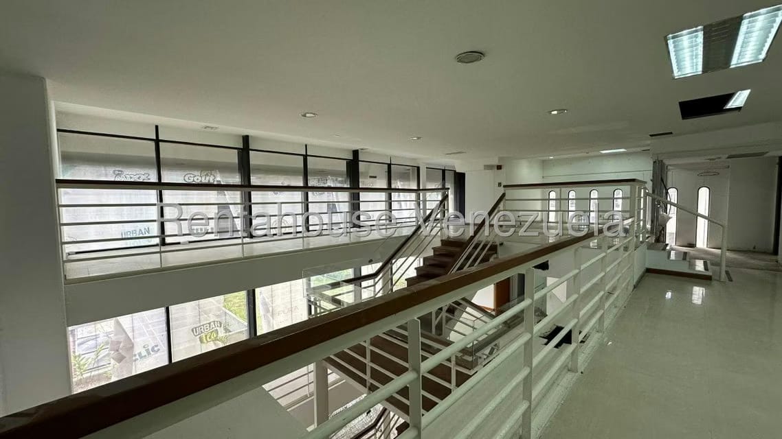 Comercial (Oficina) en Alquiler en Prados del Este, Distrito Metropolitano - 26