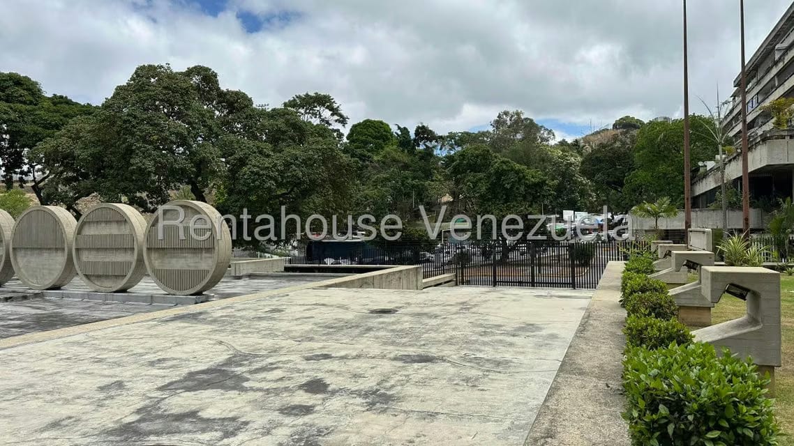 Comercial (Oficina) en Alquiler en Prados del Este, Distrito Metropolitano - 37