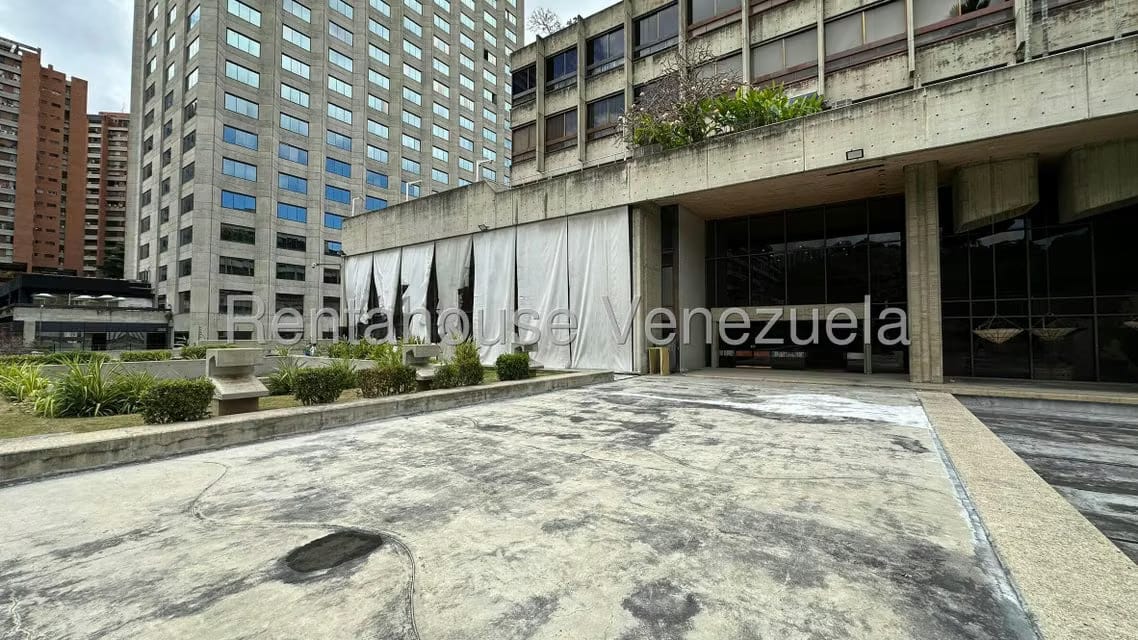 Comercial (Oficina) en Alquiler en Prados del Este, Distrito Metropolitano - 39