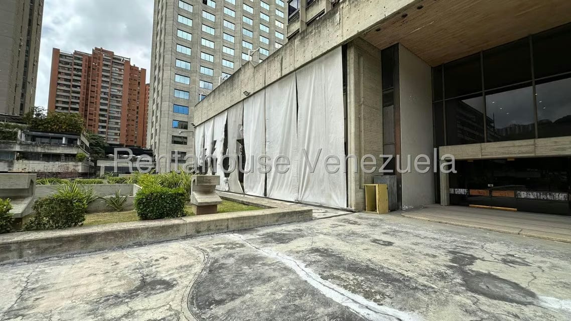 Comercial (Oficina) en Alquiler en Prados del Este, Distrito Metropolitano - 40