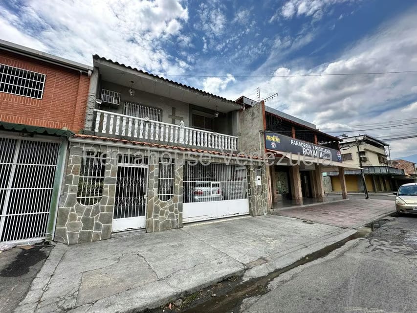 Casa (Duplex) en Venta en San Ignacio, Aragua