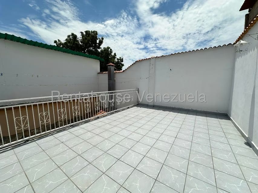 Casa (Duplex) en Venta en San Ignacio, Aragua - 43