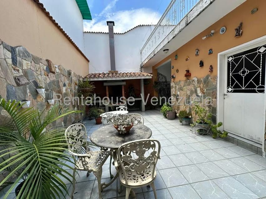 Casa (Duplex) en Venta en San Ignacio, Aragua - 52