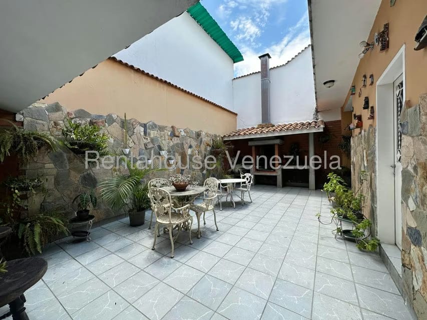 Casa (Duplex) en Venta en San Ignacio, Aragua - 53