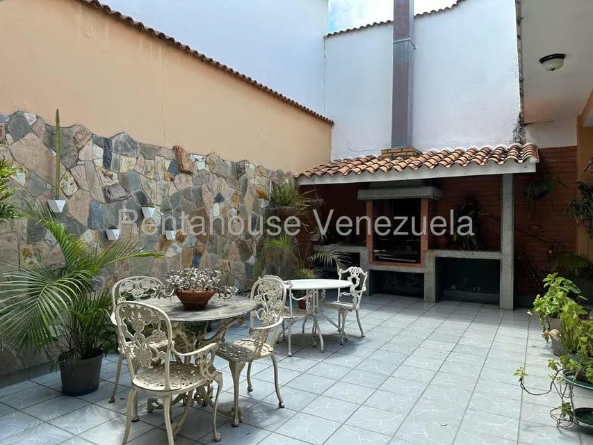 Casa (Duplex) en Venta en San Ignacio, Aragua - 54