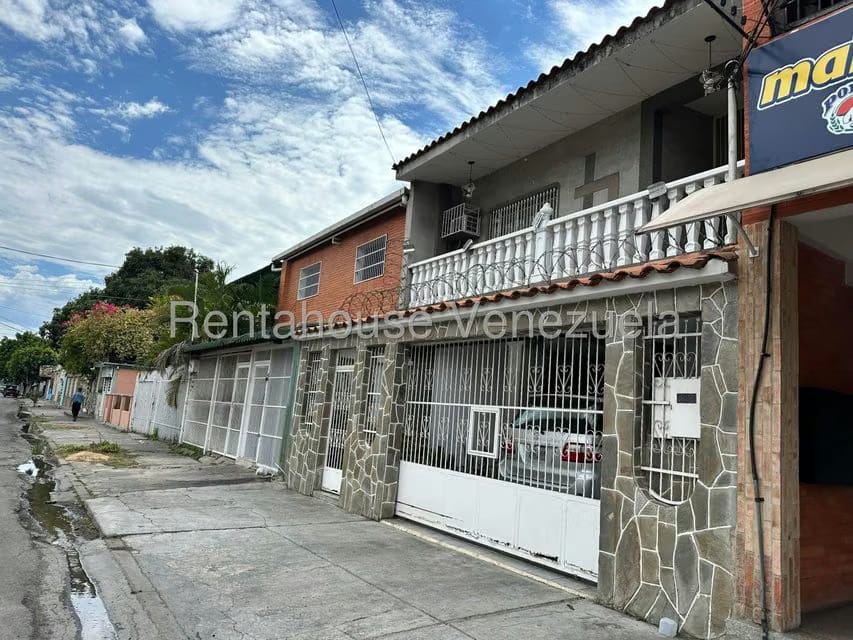 Casa (Duplex) en Venta en San Ignacio, Aragua - 59