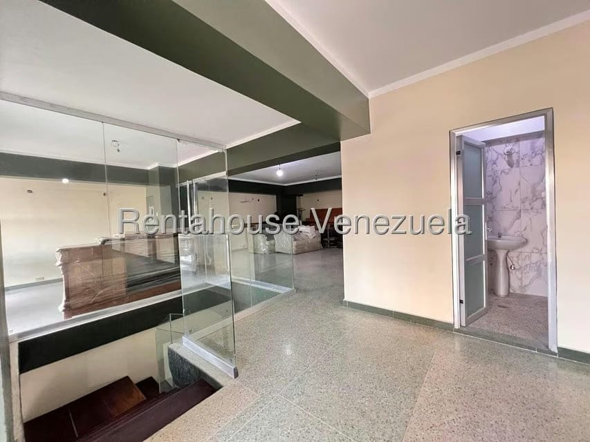 Comercial (Local Comercial) en Alquiler en Zona Centro, Aragua - 17