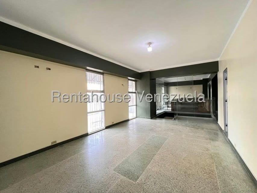 Comercial (Local Comercial) en Alquiler en Zona Centro, Aragua - 24