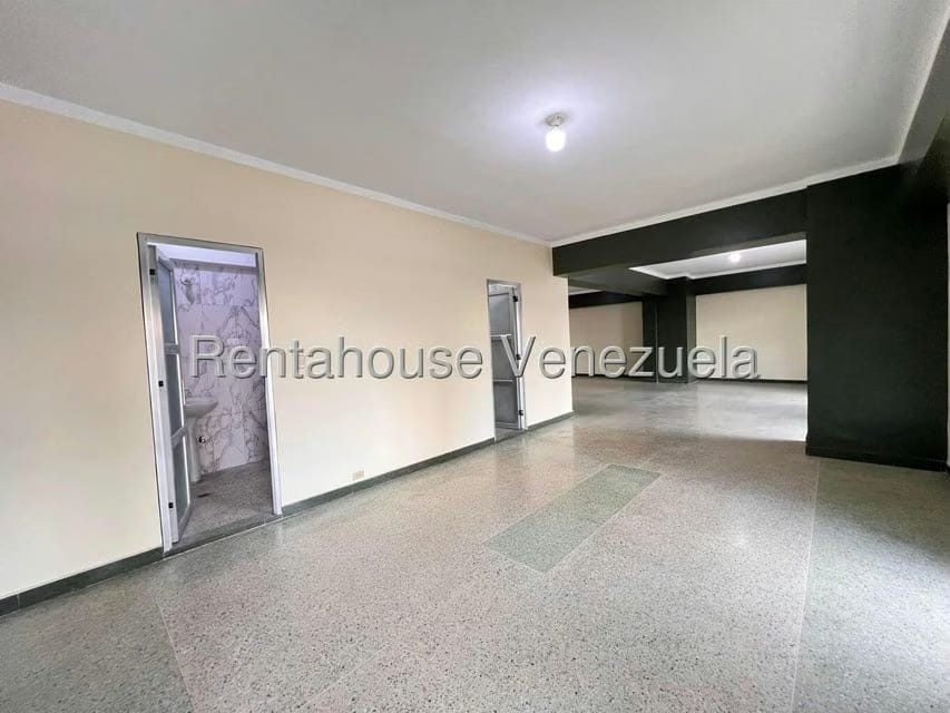 Comercial (Local Comercial) en Alquiler en Zona Centro, Aragua - 26