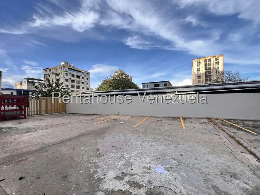 Comercial (Local Comercial) en Alquiler en Zona Centro, Aragua - 5