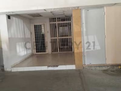 LOCAL EN CC SANTA SOFÍA IDEAL PARA GRUPO MÉDICO - 5