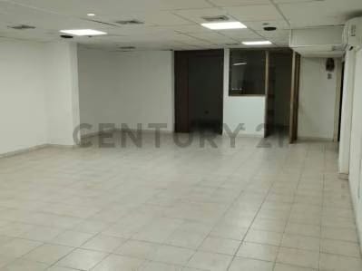 LOCAL EN CC SANTA SOFÍA IDEAL PARA GRUPO MÉDICO - 9