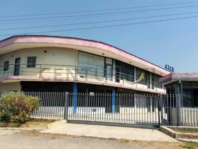 Local en Alquiler en zona Industrial de Santa Cruz centro comercial Eugenio