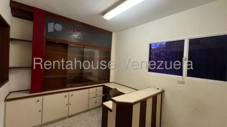 Oficina en Alquiler en Las.mercedes Maracaibo - 16