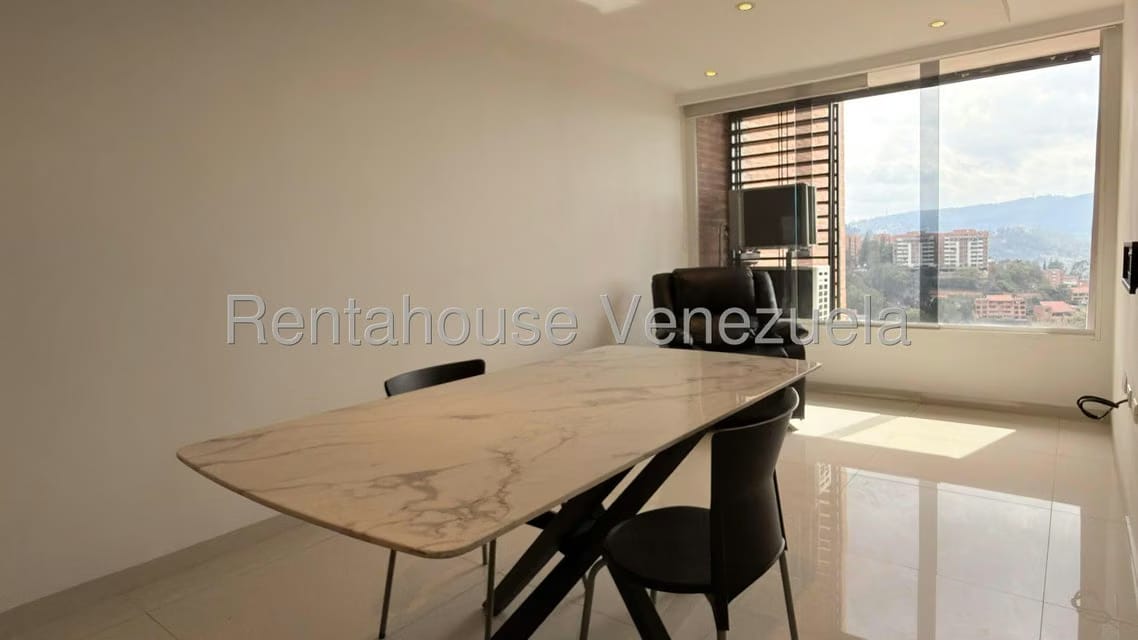 Apartamento (1 Nivel) en Venta en Colinas de La Tahona, Distrito Metropolitano - 2